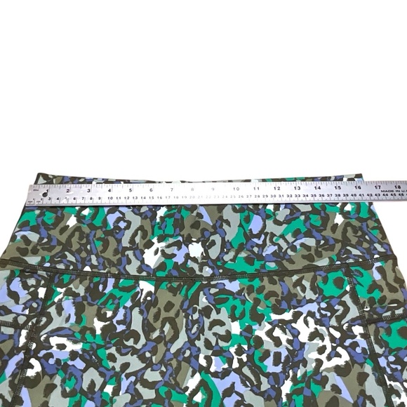 AERIE OFFLINE Camo Bike Shorts w/ Side Leg Pockets US Sz XXL - Picture 5 of 10